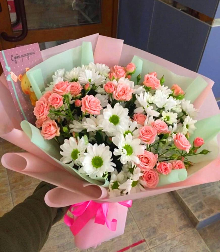 Букет цветов из: Розы и Хризантемы в Красноуральске