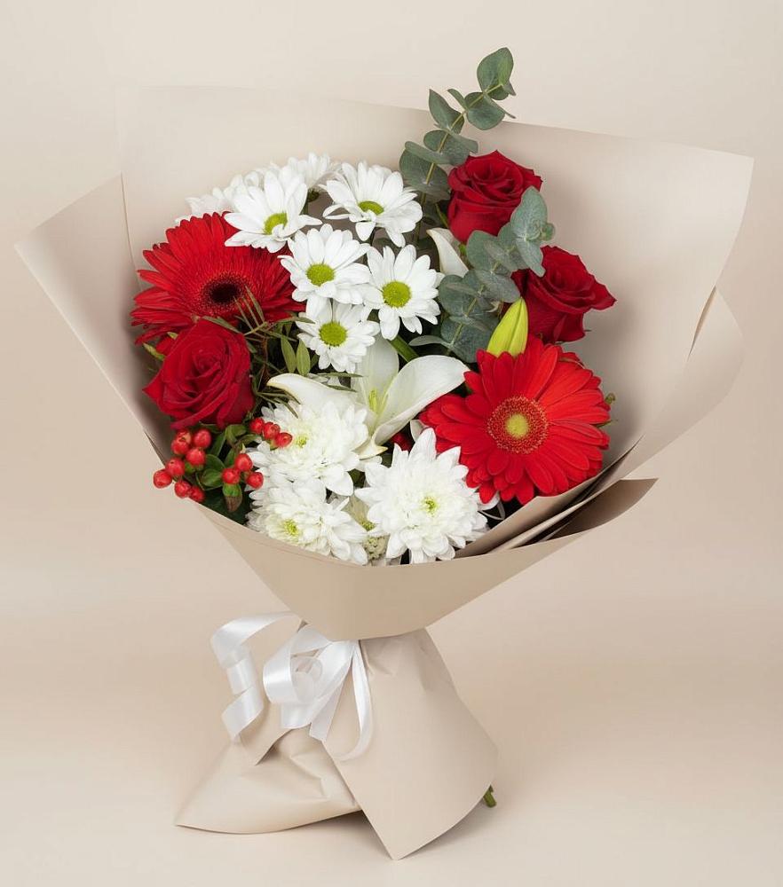 Букет цветов из: Розы, Хризантемы, Герберы и Лилии в Красноуральске