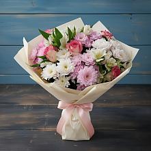 Букет цветов из:  Хризантемы, Альстромерии и Розы #REPLACE_PRED# Красноуральске