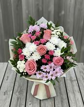 Букет цветов из:  Альстромерии, Гвоздики, Розы и Хризантемы #REPLACE_PRED# Красноуральске