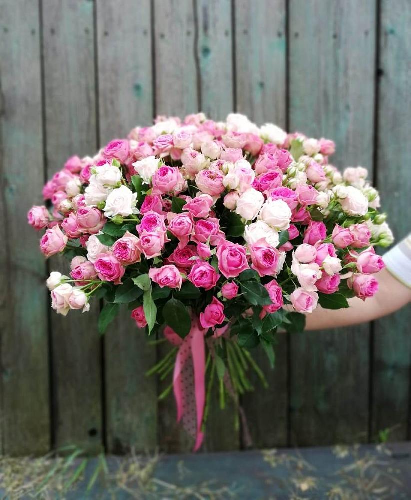 Букет Розовые кустовые розы Натали и Лав Лидия в Красноуральске