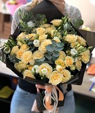 Букет цветов из:  Розы и Лизиантусы #REPLACE_PRED# Красноуральске