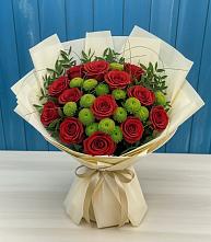 Букет цветов из:  Розы и Хризантемы в Красноуральске