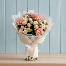 Букет цветов из:  Розы в Красноуральске