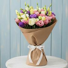 Букет цветов из:  Лизиантусы в Красноуральске