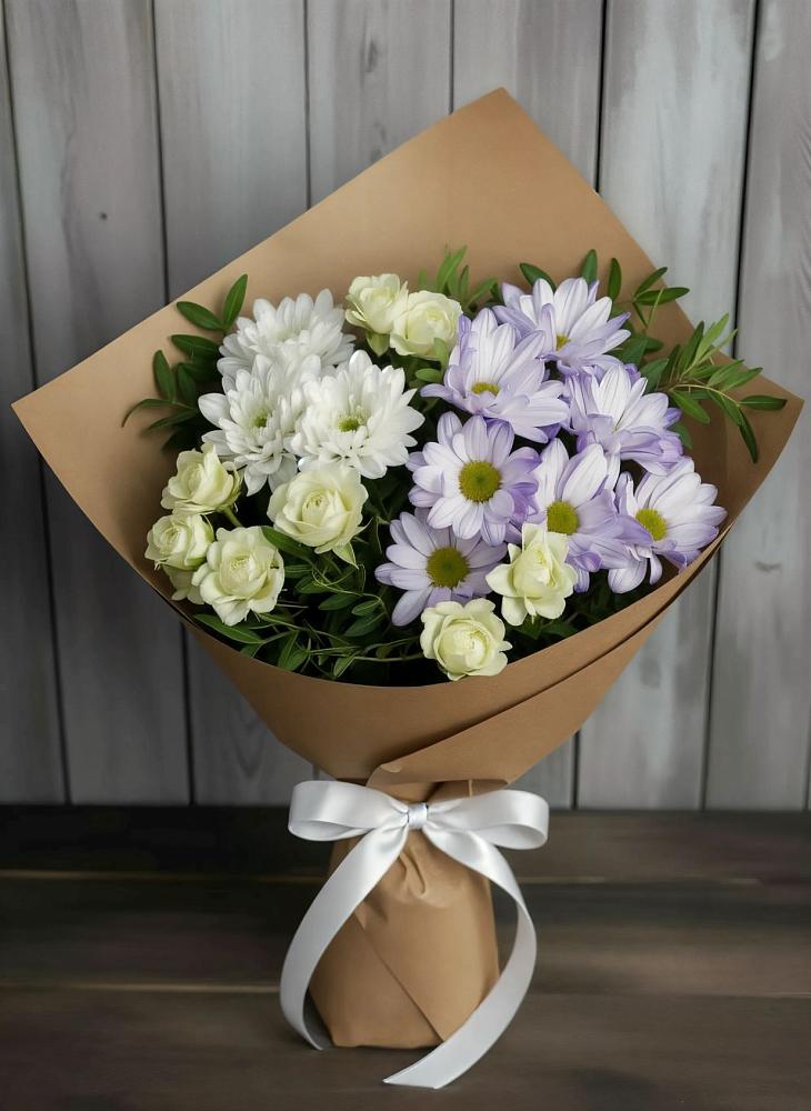 Букет цветов из: Хризантемы и Розы в Красноуральске